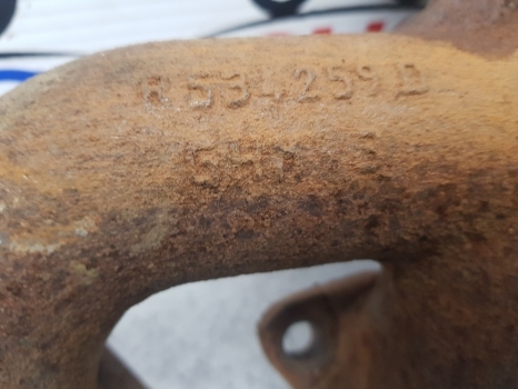 Claas Arion 600, 500 Series 640 Engine Exhaust Manifold 0011466350, R534259 - مشعب العادم - جرار: صور 4 Claas Arion 600, 500 Series 640 Engine Exhaust Manifold 0011466350, R534259 - مشعب العادم - جرار: صور 4