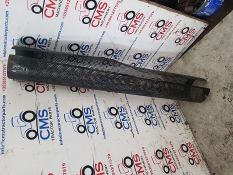 Claas Arion 610, 620, 630, 640 A36, A37 Exhaust Pipe Heat Shield Bent 0011517200 - ماسورة العادم - الآلات والماكينات الزراعية: صور 1 Claas Arion 610, 620, 630, 640 A36, A37 Exhaust Pipe Heat Shield Bent 0011517200 - ماسورة العادم - الآلات والماكينات الزراعية: صور 1