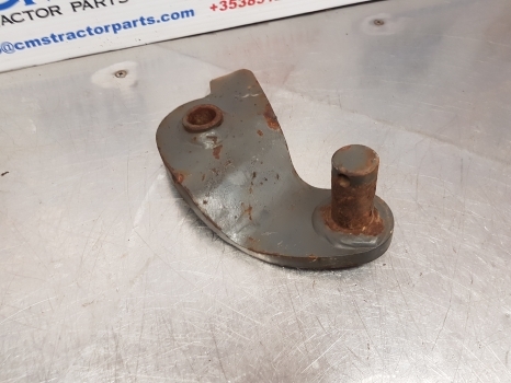 Claas Arion 640, 500, 600 Hanger Arm Lhs 6005030127, 0011306020 - الإطار / الشاسيه - الآلات والماكينات الزراعية: صور 3 Claas Arion 640, 500, 600 Hanger Arm Lhs 6005030127, 0011306020 - الإطار / الشاسيه - الآلات والماكينات الزراعية: صور 3