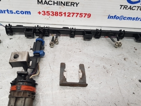 Claas Arion 640 A36, A37 Engine Injectors Wiring Loom 0011467660, 0011505370, - الكابلات / الأسلاك - جرار: صور 3 Claas Arion 640 A36, A37 Engine Injectors Wiring Loom 0011467660, 0011505370, - الكابلات / الأسلاك - جرار: صور 3