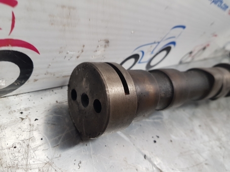 Claas Arion 640 Engine Camshaft, Gear Z60 Re521603, R516237, 11325400 - عمود الحدبات - جرار: صور 3 Claas Arion 640 Engine Camshaft, Gear Z60 Re521603, R516237, 11325400 - عمود الحدبات - جرار: صور 3