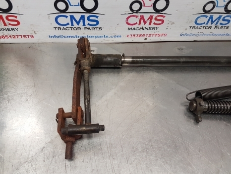 Claas Axos 340 Cx, Celtis, Ergos Parking Brake Lever 7700061065, 7700068412 - أجزاء الفرامل - جرار: صور 4 Claas Axos 340 Cx, Celtis, Ergos Parking Brake Lever 7700061065, 7700068412 - أجزاء الفرامل - جرار: صور 4