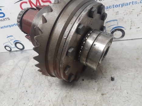 Claas Renault Ares 600, 800 Ser Front Axle Differential 6000103383, 6000103520 - التفاضلية والعتاد - جرار: صور 3 Claas Renault Ares 600, 800 Ser Front Axle Differential 6000103383, 6000103520 - التفاضلية والعتاد - جرار: صور 3