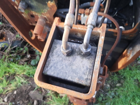 Claas Scorpion 1033, 635, 732, 736, 741, 746 Pick Up Hitch For Parts 0019209150 - الإطار / الشاسيه: صور 2 Claas Scorpion 1033, 635, 732, 736, 741, 746 Pick Up Hitch For Parts 0019209150 - الإطار / الشاسيه: صور 2