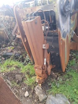 Claas Scorpion 1033, 635, 732, 736, 741, 746 Pick Up Hitch For Parts 0019209150 - الإطار / الشاسيه: صور 1 Claas Scorpion 1033, 635, 732, 736, 741, 746 Pick Up Hitch For Parts 0019209150 - الإطار / الشاسيه: صور 1