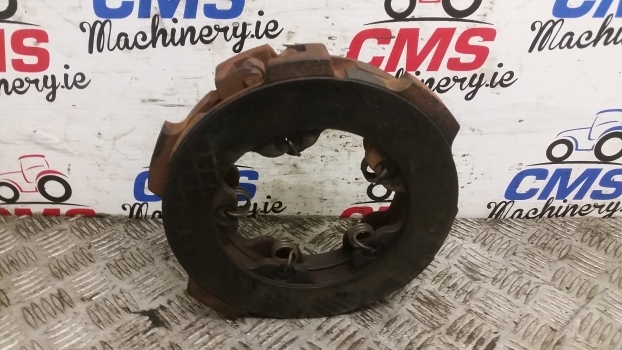 Deutz Agrotron 6.15 Rear Axle Brake Actuator Plate 04423836 - أجزاء الفرامل - جرار: صور 5 Deutz Agrotron 6.15 Rear Axle Brake Actuator Plate 04423836 - أجزاء الفرامل - جرار: صور 5