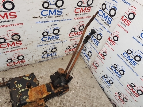 Deutz D7807c, D6806, D7206 Transmission Control Cover 04340681, 4340681r - نقل الحركة - جرار: صور 3 Deutz D7807c, D6806, D7206 Transmission Control Cover 04340681, 4340681r - نقل الحركة - جرار: صور 3