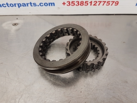 Deutz D7807c, Dx 3.90, 3.70, Sc, Vc Transmission Gear Sleeve 04333523, 043335424 - نقل الحركة - جرار: صور 3 Deutz D7807c, Dx 3.90, 3.70, Sc, Vc Transmission Gear Sleeve 04333523, 043335424 - نقل الحركة - جرار: صور 3