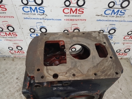Deutz D7807c, Dx3.70sc, Dx 3.90 Rear Axle Backend Housing 04378829 - علبة التروس - جرار: صور 3 Deutz D7807c, Dx3.70sc, Dx 3.90 Rear Axle Backend Housing 04378829 - علبة التروس - جرار: صور 3