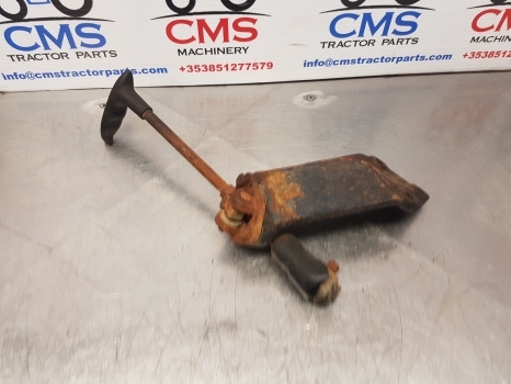 Deutz Dxbis110, Dx110, 120, 90 Hand Brake 04324314, 04303825 - أجزاء الفرامل - جرار: صور 3 Deutz Dxbis110, Dx110, 120, 90 Hand Brake 04324314, 04303825 - أجزاء الفرامل - جرار: صور 3