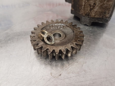 Fendt 724 S4, 716, 718, 720, 722 Pump Installation For Parts Only G737940101020 - علم السوائل المتحركة: صور 3 Fendt 724 S4, 716, 718, 720, 722 Pump Installation For Parts Only G737940101020 - علم السوائل المتحركة: صور 3