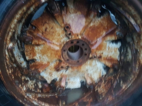 Ford 30, Tw, 40 Series Tw15, 8530, Tw20 Rear Adjustable Wheel Ant Tyre 18.4r38 - عجلات - جرار: صور 5 Ford 30, Tw, 40 Series Tw15, 8530, Tw20 Rear Adjustable Wheel Ant Tyre 18.4r38 - عجلات - جرار: صور 5