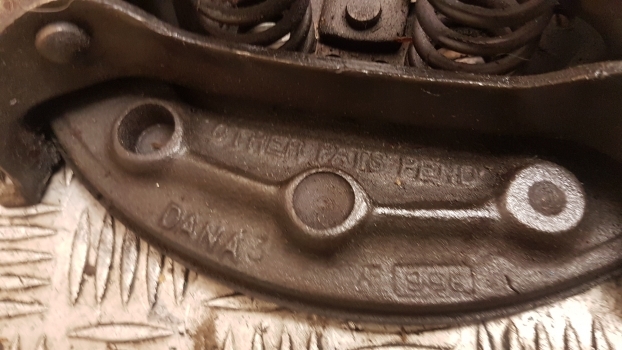 Ford 4100, 4200 Clutch Pressure Plate C9nn7563e - القابض و قطع الغيار - جرار: صور 4 Ford 4100, 4200 Clutch Pressure Plate C9nn7563e - القابض و قطع الغيار - جرار: صور 4