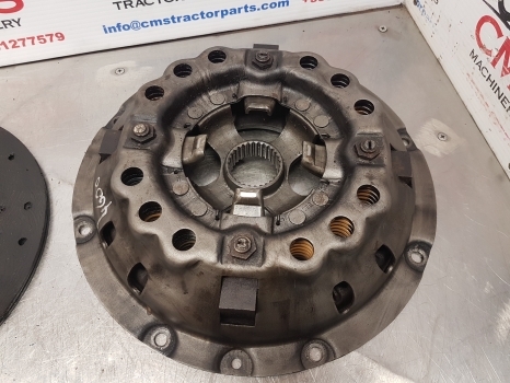 Ford 4600, 3000 4000, 4610 Clutch Pressure Plate 86640475, 86640476, C5nn7563u - القابض و قطع الغيار - جرار: صور 2 Ford 4600, 3000 4000, 4610 Clutch Pressure Plate 86640475, 86640476, C5nn7563u - القابض و قطع الغيار - جرار: صور 2