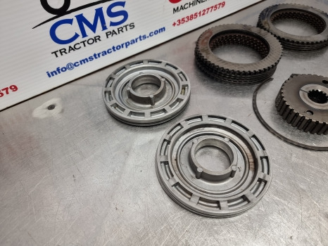 Ford 4630, 30 Series, Clutch Plate, Disc And Hub 86604372, K3660623692 - القابض و قطع الغيار: صور 3 Ford 4630, 30 Series, Clutch Plate, Disc And Hub 86604372, K3660623692 - القابض و قطع الغيار: صور 3