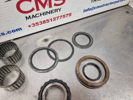Ford 4630, 30 Series Transmission Thrust Bearings, Washers K3660627941 - علبة التروس: صور 4 Ford 4630, 30 Series Transmission Thrust Bearings, Washers K3660627941 - علبة التروس: صور 4