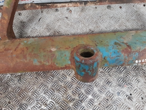 Ford 5000, 3600, 4600, 5200, 7200 Axle Beam Front Centre C5nn3a041y - المحور الأمامي - الآلات والماكينات الزراعية: صور 4 Ford 5000, 3600, 4600, 5200, 7200 Axle Beam Front Centre C5nn3a041y - المحور الأمامي - الآلات والماكينات الزراعية: صور 4