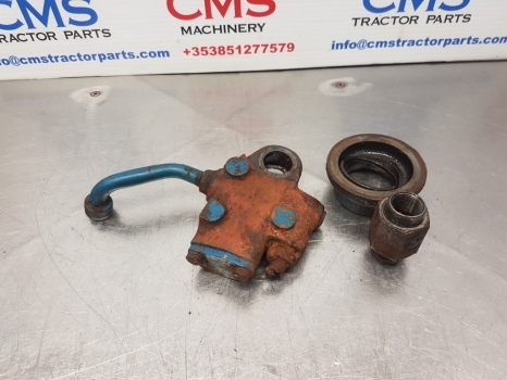 Ford 5000, 7600, 6600, 6700 Hydraulic Valve, Oil Cooler D6nnk910b, D6nnk910a - صمام هيدروليكي - جرار: صور 1 Ford 5000, 7600, 6600, 6700 Hydraulic Valve, Oil Cooler D6nnk910b, D6nnk910a - صمام هيدروليكي - جرار: صور 1