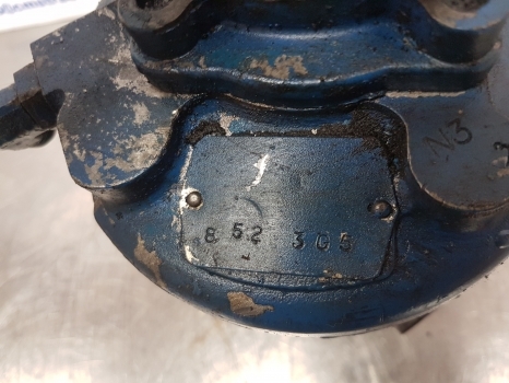 Ford 555 600, 10,1000 Ser Steering Pump E6nn3k514ea, E6nn3k514da, D8nn3k514eb - مضخة التوجيه - جرار: صور 5 Ford 555 600, 10,1000 Ser Steering Pump E6nn3k514ea, E6nn3k514da, D8nn3k514eb - مضخة التوجيه - جرار: صور 5