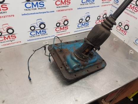 Ford 5610, 6610, 7610 Column Change Gear Levers Shift Unit E2nn7488ab - عمود التوجيه - جرار: صور 2 Ford 5610, 6610, 7610 Column Change Gear Levers Shift Unit E2nn7488ab - عمود التوجيه - جرار: صور 2