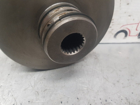 Ford 7610, 5610 Pto Clutch Pack Assembly 10, Ts Series 83924795, E0nnn707aa - القابض و قطع الغيار: صور 4 Ford 7610, 5610 Pto Clutch Pack Assembly 10, Ts Series 83924795, E0nnn707aa - القابض و قطع الغيار: صور 4