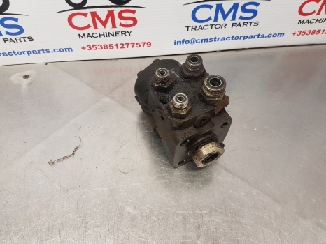Ford New Holland 40 And Ts Series Steering Motor, Valve F0nn3a244aa, 81863600 - قيادة السيارة - جرار: صور 3 Ford New Holland 40 And Ts Series Steering Motor, Valve F0nn3a244aa, 81863600 - قيادة السيارة - جرار: صور 3