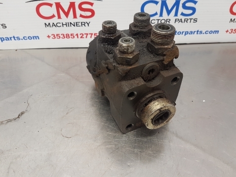 Ford New Holland 40 And Ts Series Steering Motor, Valve F0nn3a244aa, 81863600 - قيادة السيارة - جرار: صور 4 Ford New Holland 40 And Ts Series Steering Motor, Valve F0nn3a244aa, 81863600 - قيادة السيارة - جرار: صور 4