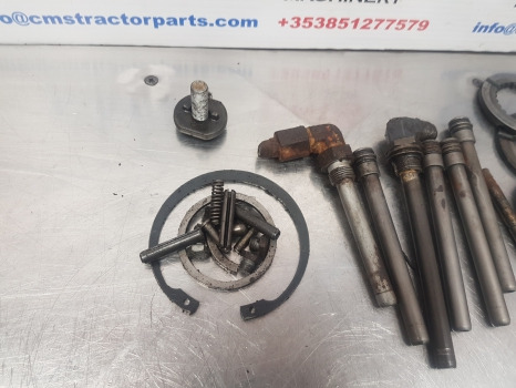 Ford New Holland 8160, Tm, 60 Series, Transmission Connector, Spacer 5162184 - علبة التروس: صور 5 Ford New Holland 8160, Tm, 60 Series, Transmission Connector, Spacer 5162184 - علبة التروس: صور 5