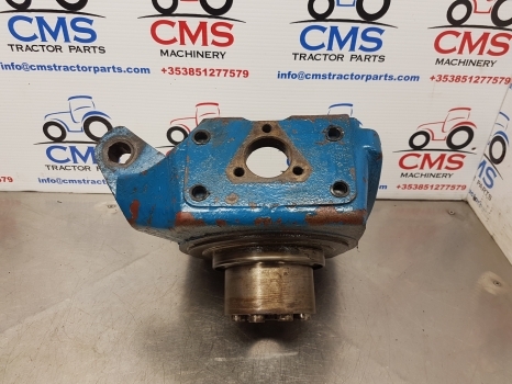 Ford Tw15, Tw25, 8210, 7910 Front Axle Swivel Housing Rhs Zp4472353331, 83945667 - مفصل التوجيه - جرار: صور 1 Ford Tw15, Tw25, 8210, 7910 Front Axle Swivel Housing Rhs Zp4472353331, 83945667 - مفصل التوجيه - جرار: صور 1