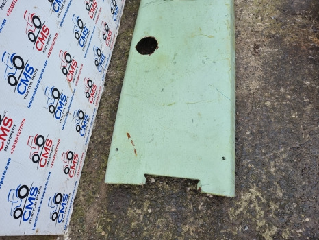 Hurlimann H6115, Same, Lamborghini, Cab Bonnet Hood Assy 0.010.0923.3 - هيكل السيارة الخارجية: صور 3 Hurlimann H6115, Same, Lamborghini, Cab Bonnet Hood Assy 0.010.0923.3 - هيكل السيارة الخارجية: صور 3