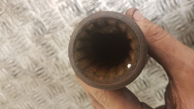 Jcb 3cx Front Drive Axle Propeller Shaft - عمود الكردان - حفار متعدد الاستخدام: صور 5 Jcb 3cx Front Drive Axle Propeller Shaft - عمود الكردان - حفار متعدد الاستخدام: صور 5