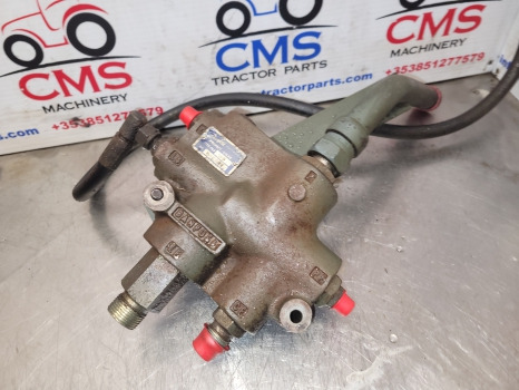 Jcb 410m, 412, 415, 425 Hydraulic Priority Valve 152b1088, 35/405900, 35/405000 - علم السوائل المتحركة: صور 1 Jcb 410m, 412, 415, 425 Hydraulic Priority Valve 152b1088, 35/405900, 35/405000 - علم السوائل المتحركة: صور 1