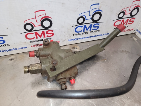 Jcb 410m, 412, 415, 425 Hydraulic Priority Valve 152b1088, 35/405900, 35/405000 - علم السوائل المتحركة: صور 2 Jcb 410m, 412, 415, 425 Hydraulic Priority Valve 152b1088, 35/405900, 35/405000 - علم السوائل المتحركة: صور 2
