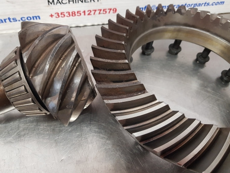 Jcb Fastrac 2115, 3155,2135 Rear Axle Bevel Gear 454/09701, 454/09702, 458/70086 - المحور الخلفي: صور 3 Jcb Fastrac 2115, 3155,2135 Rear Axle Bevel Gear 454/09701, 454/09702, 458/70086 - المحور الخلفي: صور 3