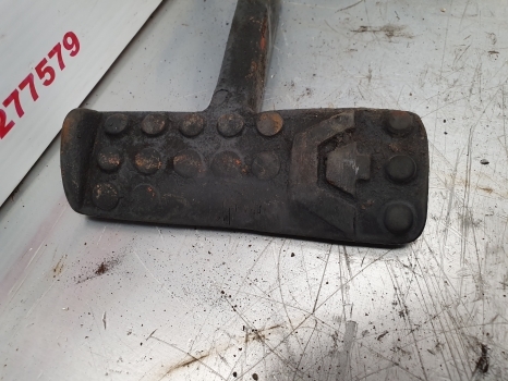 John Deere 3040 Sg2 Clutch Pedal L39085 Al63293, L60581, 24m7047 - القابض و قطع الغيار - جرار: صور 4 John Deere 3040 Sg2 Clutch Pedal L39085 Al63293, L60581, 24m7047 - القابض و قطع الغيار - جرار: صور 4