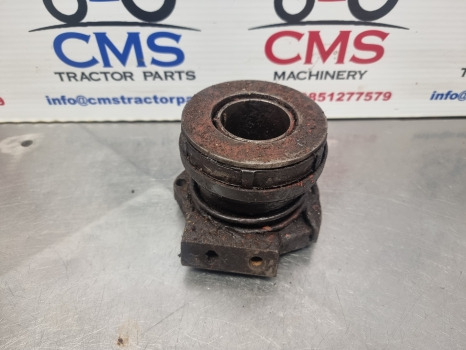 John Deere 3050, 3350 Clutch Release Throw Out Bearing Al120028, Al120029 - القابض و قطع الغيار - جرار: صور 1 John Deere 3050, 3350 Clutch Release Throw Out Bearing Al120028, Al120029 - القابض و قطع الغيار - جرار: صور 1