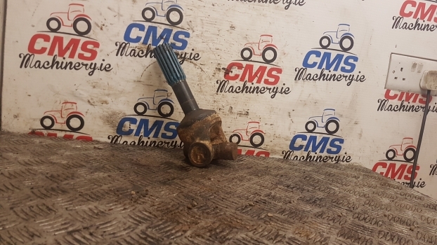 John Deere 3215, 3220 Front Fwd Drive Propeller Shaft - عمود الكردان - جرار: صور 2 John Deere 3215, 3220 Front Fwd Drive Propeller Shaft - عمود الكردان - جرار: صور 2