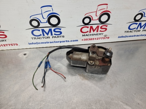 John Deere 3350, 30, 40 Series, Front Wiper Motor Al34846, 390211703 - مساحة الزجاج الأمامي: صور 1 John Deere 3350, 30, 40 Series, Front Wiper Motor Al34846, 390211703 - مساحة الزجاج الأمامي: صور 1