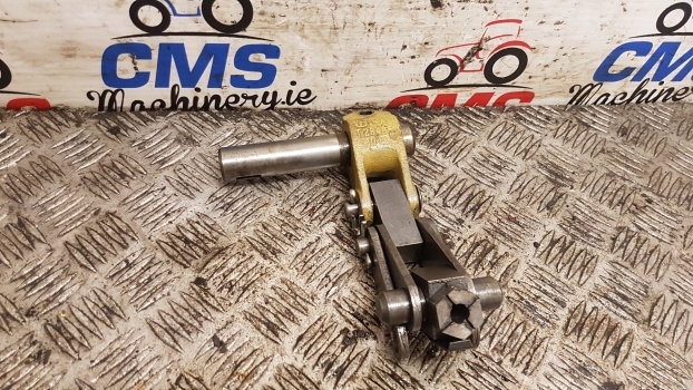 John Deere 40, 50, 41, 51 Series 3050, 3350 Handbrake Linkage T28486 - أجزاء الفرامل - جرار: صور 1 John Deere 40, 50, 41, 51 Series 3050, 3350 Handbrake Linkage T28486 - أجزاء الفرامل - جرار: صور 1