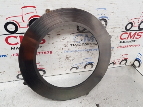 John Deere 40, 50 Series 1850, 2040, 1040, 1950 Brake Plate L33497; L63165 - أجزاء الفرامل - جرار: صور 1 John Deere 40, 50 Series 1850, 2040, 1040, 1950 Brake Plate L33497; L63165 - أجزاء الفرامل - جرار: صور 1