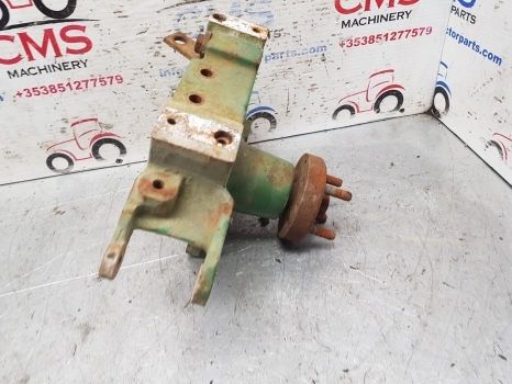 John Deere 6010, Se6010 Series 6610 Fan Support Bracket L111294 - مروحة تهوية - جرار: صور 3 John Deere 6010, Se6010 Series 6610 Fan Support Bracket L111294 - مروحة تهوية - جرار: صور 3
