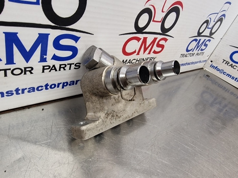 John Deere 6145r, 6r Series, 6215r, Thermostatic Control Valve Al209355 - ترموستات - الآلات والماكينات الزراعية: صور 2 John Deere 6145r, 6r Series, 6215r, Thermostatic Control Valve Al209355 - ترموستات - الآلات والماكينات الزراعية: صور 2