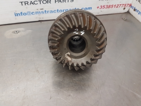 John Deere 6200, 6300, 6400, 6500, 6506 Hydraulic Pump Drive Shaft L78236 Z24 - مضخة هيدروليكية - جرار: صور 2 John Deere 6200, 6300, 6400, 6500, 6506 Hydraulic Pump Drive Shaft L78236 Z24 - مضخة هيدروليكية - جرار: صور 2