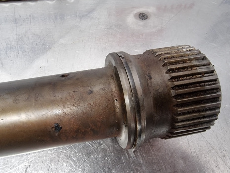 John Deere 7700, 7600, 7800, 7610, 7810,transmission Shaft Re47318 - نقل الحركة: صور 5 John Deere 7700, 7600, 7800, 7610, 7810,transmission Shaft Re47318 - نقل الحركة: صور 5