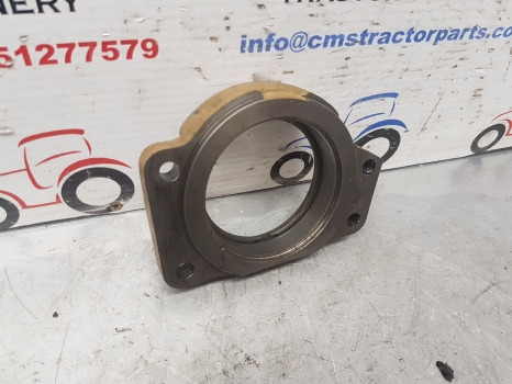 John Deere Se6200, 6100, 6200, 6300, 6400 Pto Bearing Housing L76287 - نقل الحركة: صور 2 John Deere Se6200, 6100, 6200, 6300, 6400 Pto Bearing Housing L76287 - نقل الحركة: صور 2