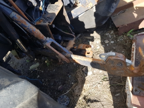Landini Mythos Series Mythos 100 Lift Arm Lhs 3654463m91 - الإطار / الشاسيه - الآلات والماكينات الزراعية: صور 1 Landini Mythos Series Mythos 100 Lift Arm Lhs 3654463m91 - الإطار / الشاسيه - الآلات والماكينات الزراعية: صور 1