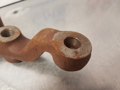 Massey Ferguson 100, 200 Series 50, 50b Fron Axle Steering Arm 1671335m1 - قيادة السيارة - جرار: صور 3 Massey Ferguson 100, 200 Series 50, 50b Fron Axle Steering Arm 1671335m1 - قيادة السيارة - جرار: صور 3
