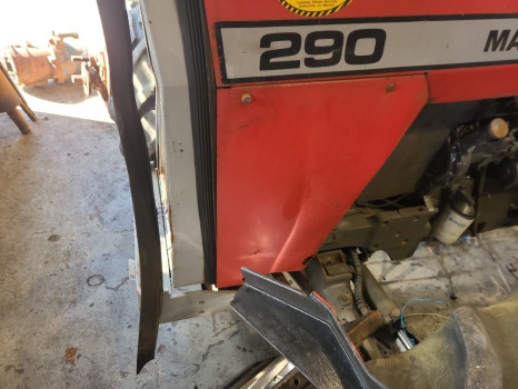 Massey Ferguson 265, 275, 290 Bonnet, Hood Assy 1672960m93, 1672961m93 - هيكل السيارة الخارجية: صور 2 Massey Ferguson 265, 275, 290 Bonnet, Hood Assy 1672960m93, 1672961m93 - هيكل السيارة الخارجية: صور 2