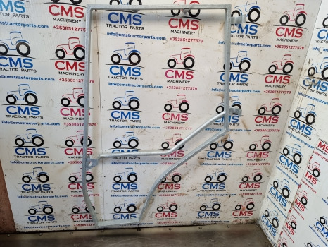 Massey Ferguson 4255, 4200, 4300 Series Cab Door Frame Lh Galvanized 3505181m91 - باب و قطع الغيار: صور 1 Massey Ferguson 4255, 4200, 4300 Series Cab Door Frame Lh Galvanized 3505181m91 - باب و قطع الغيار: صور 1