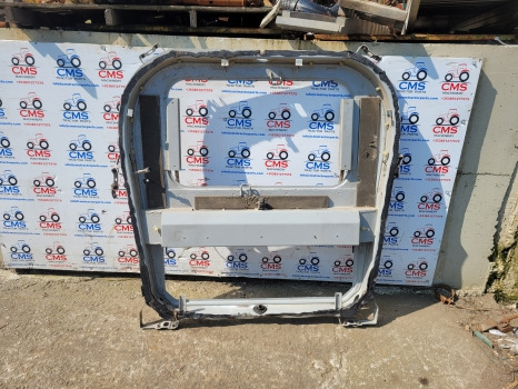 Massey Ferguson  4355 Cab Roof 3821700m91, 3807600m91 - هيكل السيارة الخارجية: صور 1 Massey Ferguson  4355 Cab Roof 3821700m91, 3807600m91 - هيكل السيارة الخارجية: صور 1